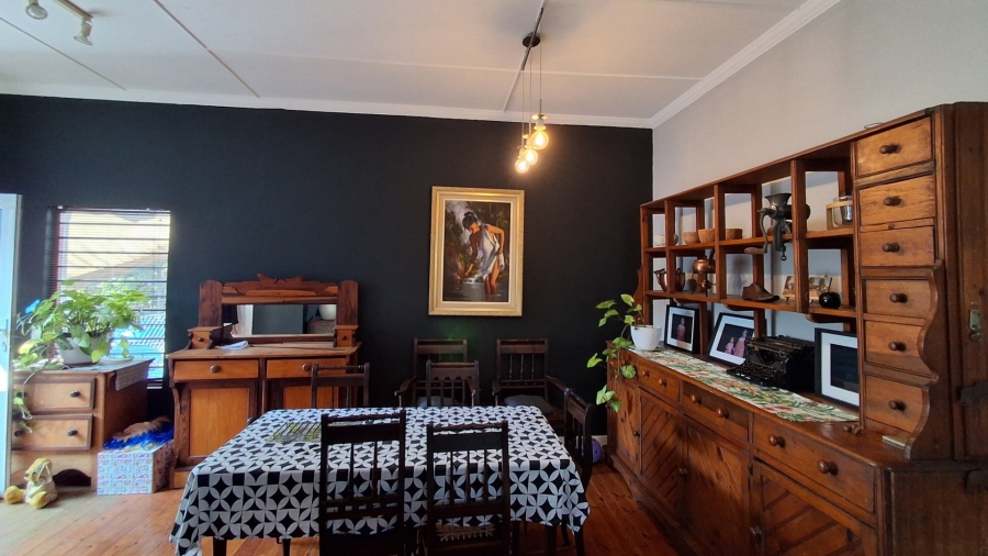 6 Bedroom Property for Sale in Vincent Eastern Cape